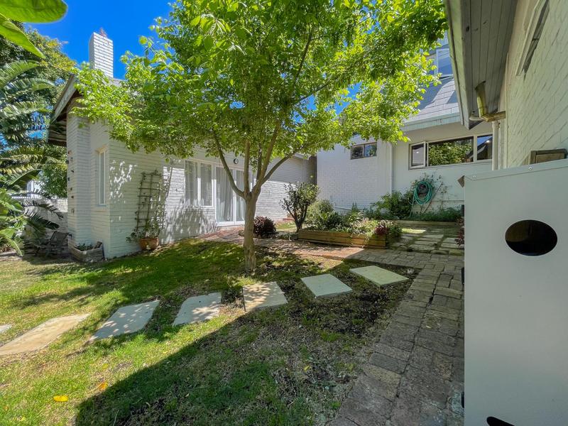 5 Bedroom Property for Sale in Hout Bay Western Cape